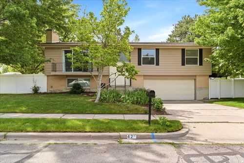 42 Bonita Way, Centerville, UT, 84014-1918 | Card Image