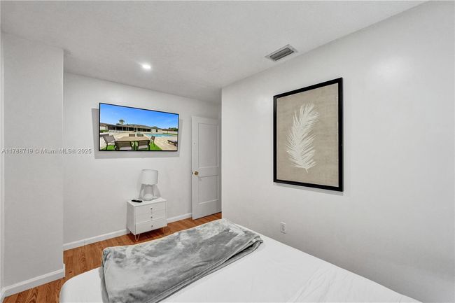 0 - 183 Sunflower Cir, House other with 4 bedrooms, 2 bathrooms and null parking in Royal Palm Beach FL | Image 36