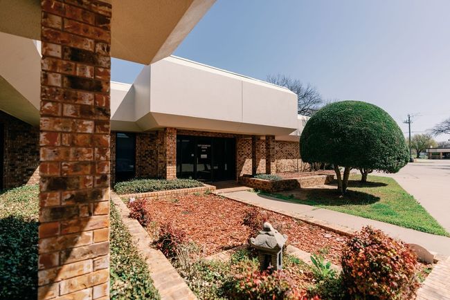 SUITES-1-4-COMBINED - 4722 Taft Boulevard, Home with 0 bedrooms, 0 bathrooms and null parking in Wichita Falls TX | Image 6
