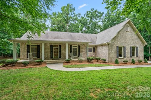 434 Yachtsmans Point Dr, Lexington, NC, 27292-6923 | Card Image