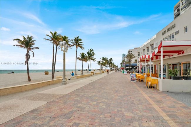 APT-908 - 1400 S Ocean Dr, Condo with 2 bedrooms, 2 bathrooms and null parking in Hollywood FL | Image 46