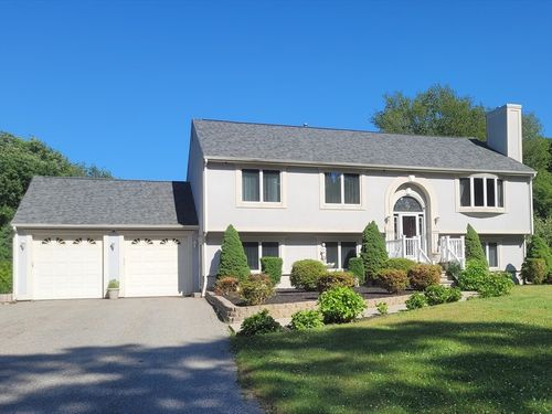 211 Tickle Rd, Westport, MA, 02790-4721 | Card Image