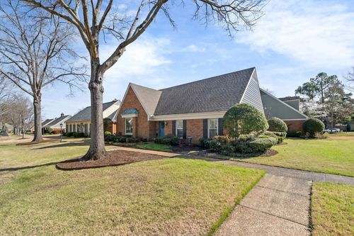 1911 Allenby Rd, Germantown, TN, 38139-3241 | Card Image