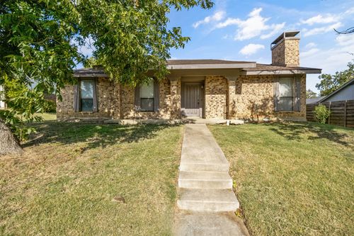 3706 Standridge Dr, Carrollton, TX, 75007-2808 | Card Image