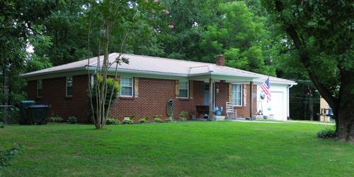 722 Hickory St, Centerville, TN, 37033-1141 | Card Image
