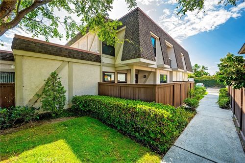 4819 Fieldbrook Ln, Cypress, CA, 90630-2612 | Card Image