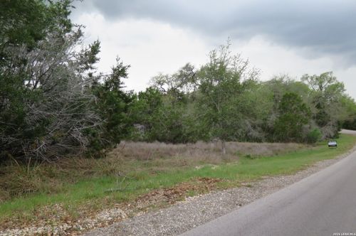 550 Eden Estates Dr, New Braunfels, TX, 78132-2539 | Card Image