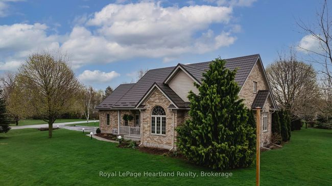 81187 Pfrimmer Rd, House other with 3 bedrooms, 3 bathrooms and 4 parking in Goderich ON | Image 44