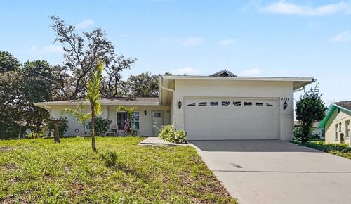 8521 Cedarview Ct, PORT RICHEY, FL, 34668-3011 | Card Image