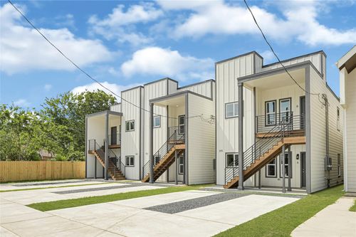 302 Bolden St, Houston, TX, 77029-4706 | Card Image