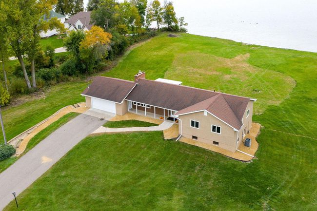 5281 217 Th St N, House other with 4 bedrooms, 3 bathrooms and null parking in Forest Lake MN | Image 4