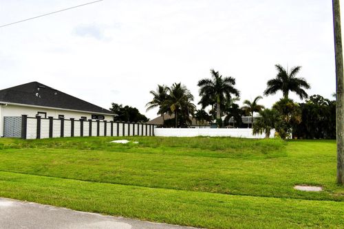 2565 Sw Salzedo Ave, Port St. Lucie, FL, 34987 | Card Image