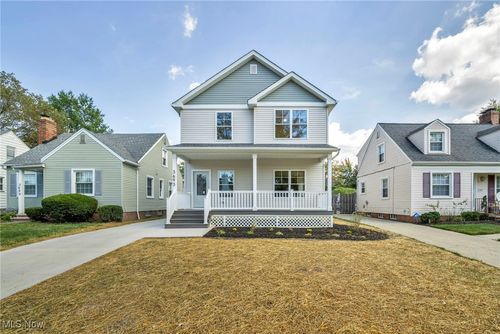 3693 Pennington Rd, Shaker Heights, OH, 44120-5067 | Card Image