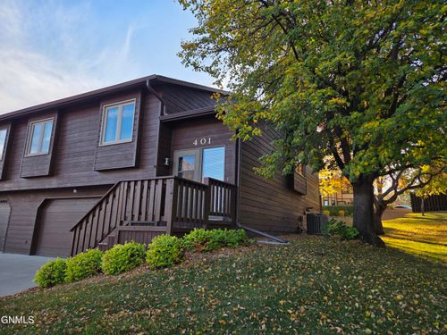 401 E Brandon Dr, Bismarck, ND, 58503-0410 | Card Image