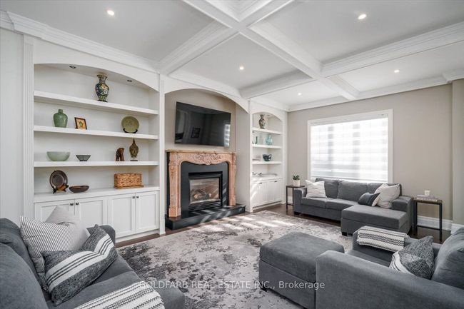 215 Thomson Creek Blvd, House other with 5 bedrooms, 4 bathrooms and 3 parking in Woodbridge ON | Image 10