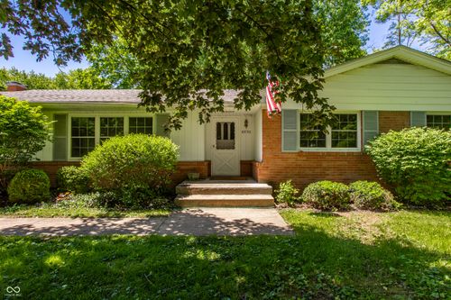 8530 Washington Blvd, Indianapolis, IN, 46240-2260 | Card Image