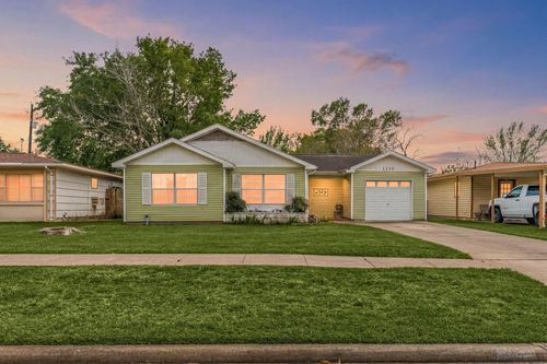 1110 Sulphur St, Houston, TX, 77034-1146 | Card Image