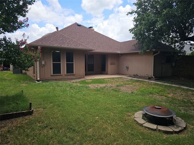 1605 High Crest Ct, House other with 3 bedrooms, 2 bathrooms and null parking in Irving TX | Image 29