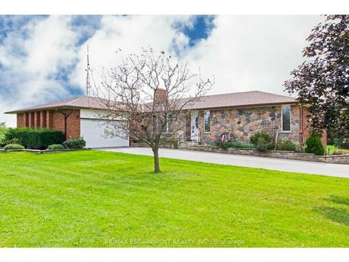 2397 Patterson Rd, West Lincoln, ON, L0R1Y0 | Card Image