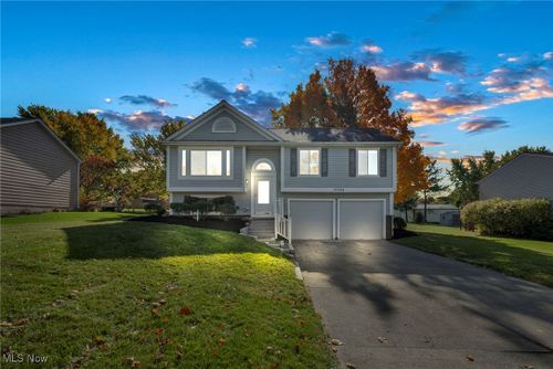 10304 Belmeadow Drive, Twinsburg, OH, 44087 | Card Image