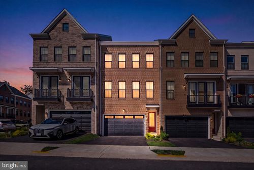 23055 Blue Eagle Ter, BRAMBLETON, VA, 20148-6502 | Card Image