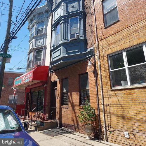 1136 S 13th St, PHILADELPHIA, PA, 19147-4536 | Card Image