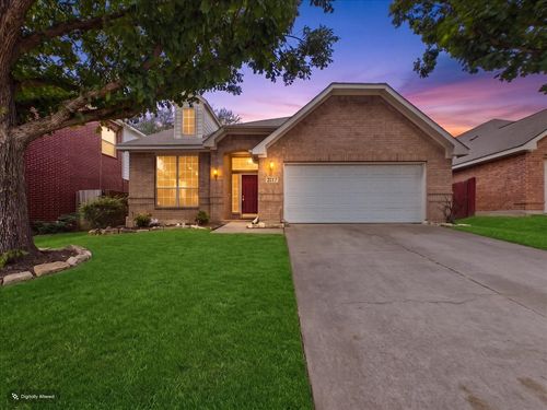 2117 Clubside Dr, Corinth, TX, 76210-3064 | Card Image
