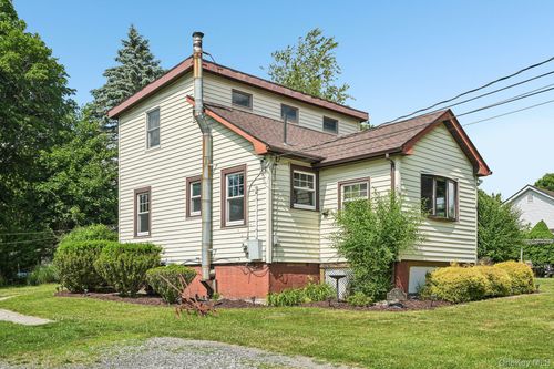 96 Walton Ter, Monroe, NY, 10950-1213 | Card Image