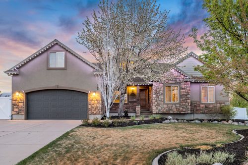 5612 W High Spirit Ct, Herriman, UT, 84096-1845 | Card Image