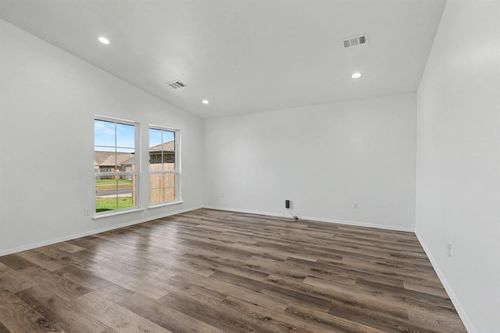 14644 Bedrock Ln, Yukon, OK, 73099-4090 | Card Image