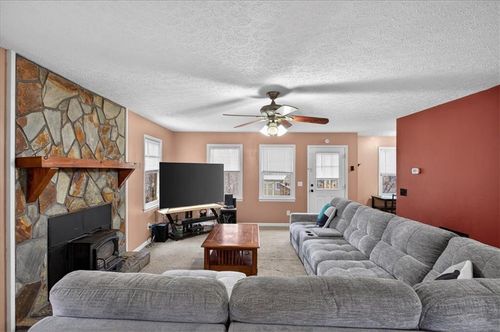 1029 Laurel Lake Dr, Ball Ground, GA, 30107-2657 | Card Image