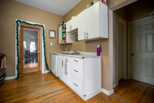 629 5 Street S, Home with 2 bedrooms, 2 bathrooms and 1 parking in Lethbridge AB | Image 7