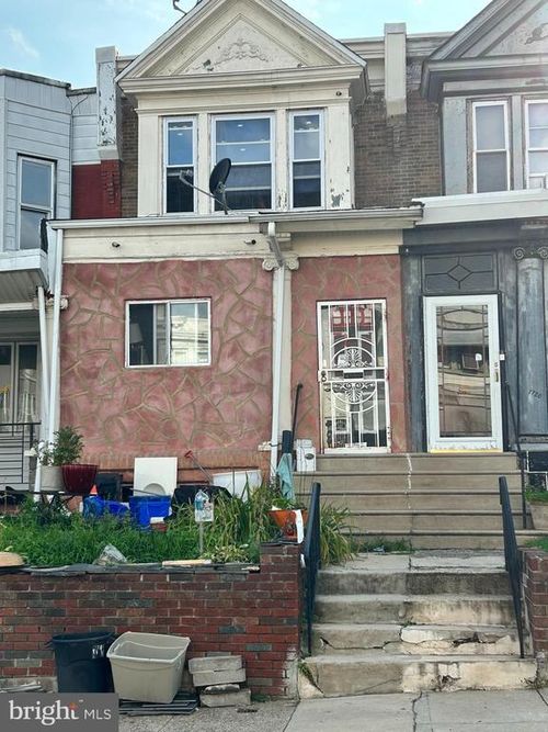 1724 N Redfield St, PHILADELPHIA, PA, 19151-3921 | Card Image