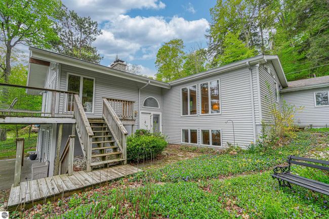 6514 Beechtree Rd, House other with 4 bedrooms, 2 bathrooms and null parking in Glen Arbor MI | Image 7