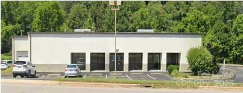 1257 Sweeten Creek Rd, Asheville, NC, 28803-1865 | Card Image