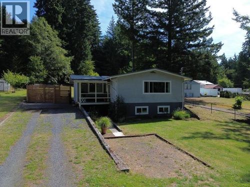 5720 Allen Ave, Powell River, BC, V8A4J3 | Card Image