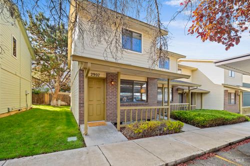 2907 S Abbs Ln, Boise, ID, 83705-4198 | Card Image