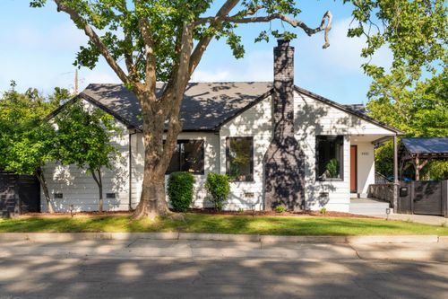 5401 J St, Sacramento, CA, 95819-3954 | Card Image