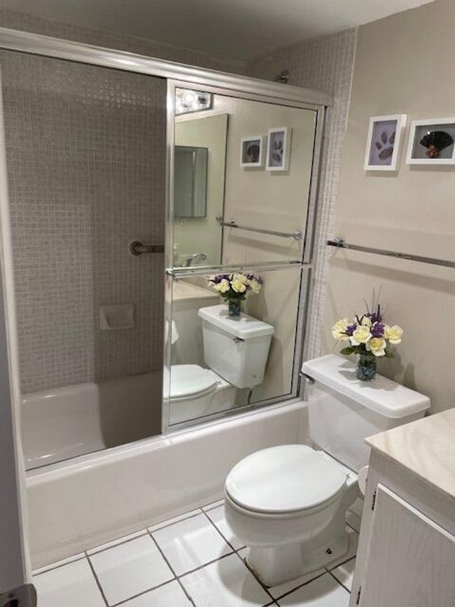 APT-302 - 4070 Tivoli Ct, Condo with 2 bedrooms, 2 bathrooms and null parking in Lake Worth FL | Image 19