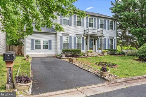 10103 Wimbledon Ct, MANASSAS, VA, 20110-2186 | Card Image