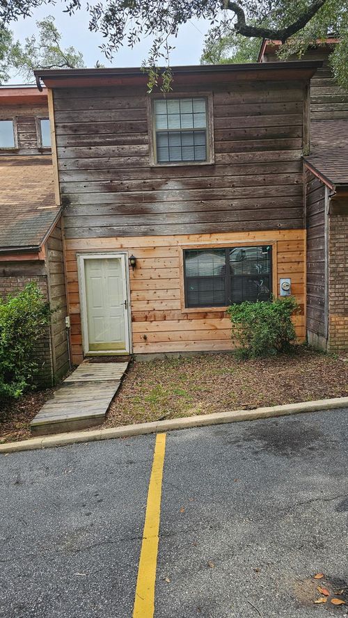354 Hayden Rd, Tallahassee, FL, 32304-4269 | Card Image