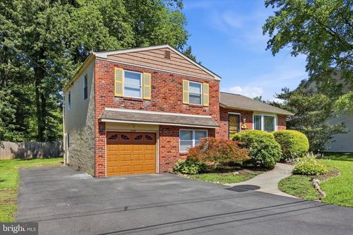 1229 Cornwells Ave, BENSALEM, PA, 19020-5219 | Card Image