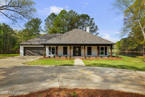 3079 Shiloh Rd, Pelahatchie, MS, 39145-3258 | Card Image