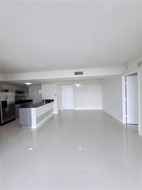 803-1861 Nw South River Dr, Miami, FL, 33125-2716 | Card Image