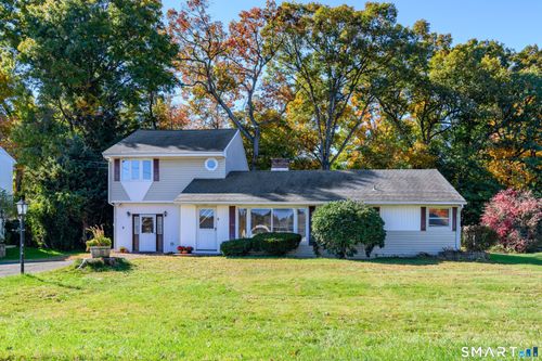 7 Apple Blossom Lane, Danbury, CT, 06811 | Card Image