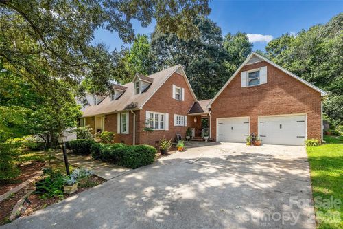 208 Eastwood Dr, Salisbury, NC, 28146-7044 | Card Image