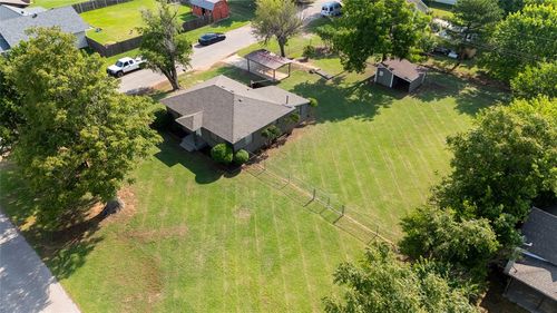 605 S Marion Ave, Hinton, OK, 73047-9219 | Card Image
