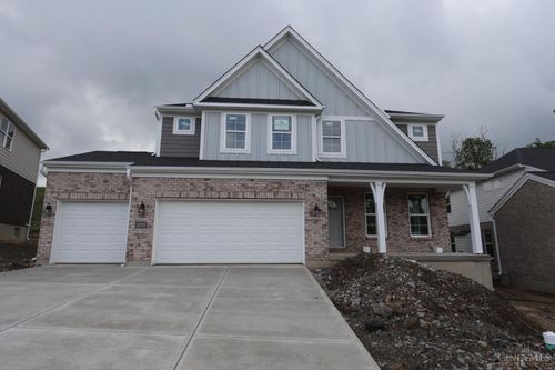 5775 Irwin Dr, Cincinnati, OH, 45248-1802 | Card Image