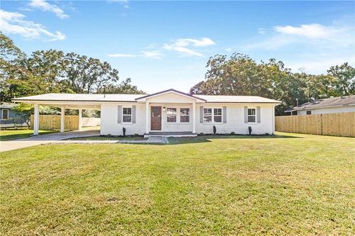 129 Melinda Dr, Saraland, AL, 36571-2635 | Card Image
