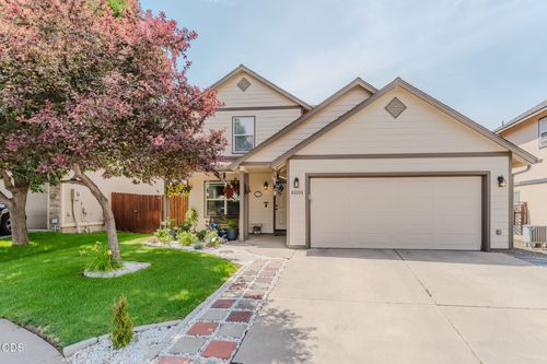 61055 Borden Dr, Bend, OR, 97702-3021 | Card Image